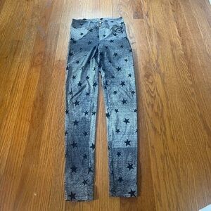 Equilibrium Activewear Girl’s leggings Size Medium